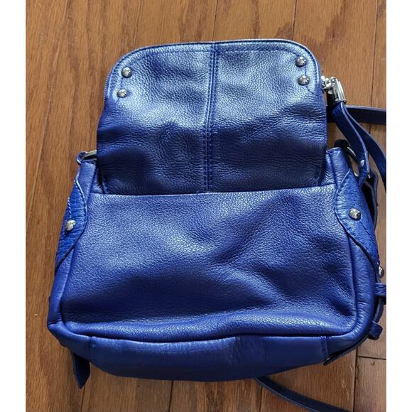 B. Makowsky Leather Bag Purse Blue Cross Body Shoulder Strap Silver Studs - Picture 2 of 16